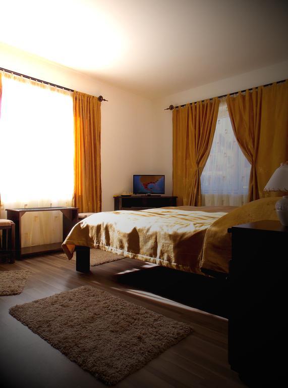 Casa Olteanu Pension Moieciu de Jos Pokoj fotografie
