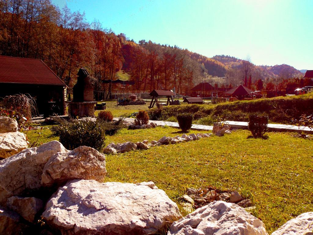 Casa Olteanu Pension Moieciu de Jos Exteriér fotografie