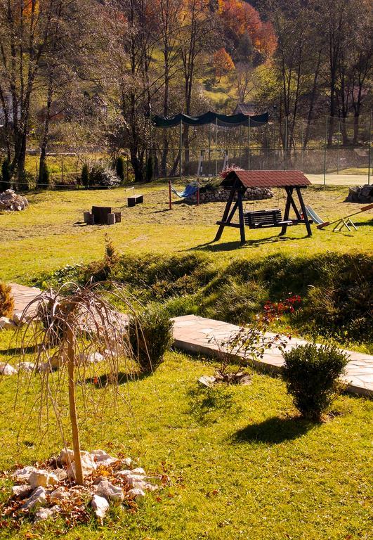 Casa Olteanu Pension Moieciu de Jos Exteriér fotografie